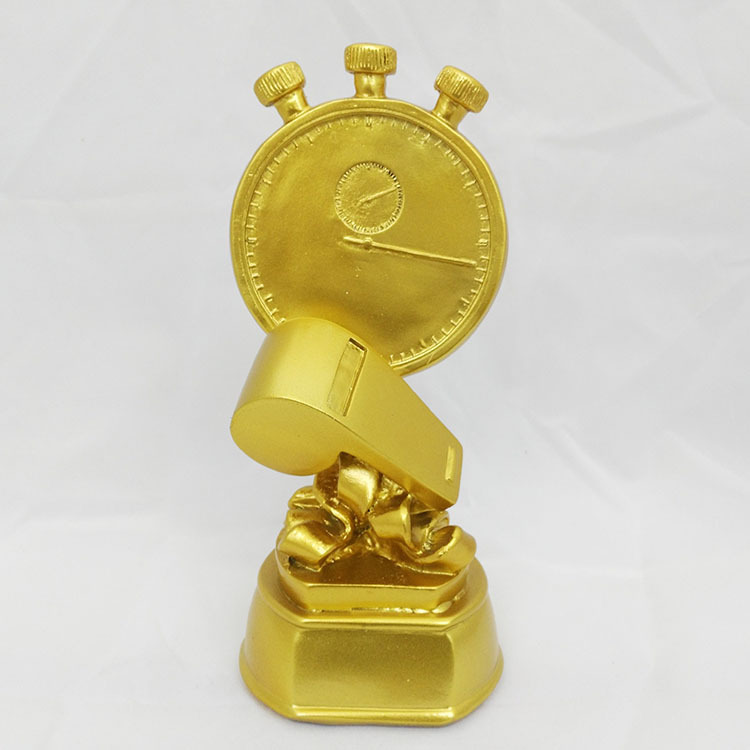 Factory direct sales of resin handicrafts, referee whistles, souvenirs, sports event trophies, prizes and souvenirs full figure