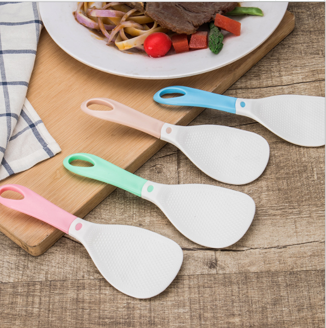 Japanese-style plastic colored rice spoon, rice cooker, non-stick rice spoon, spatula, rice cooker serving spoon Application Scenario