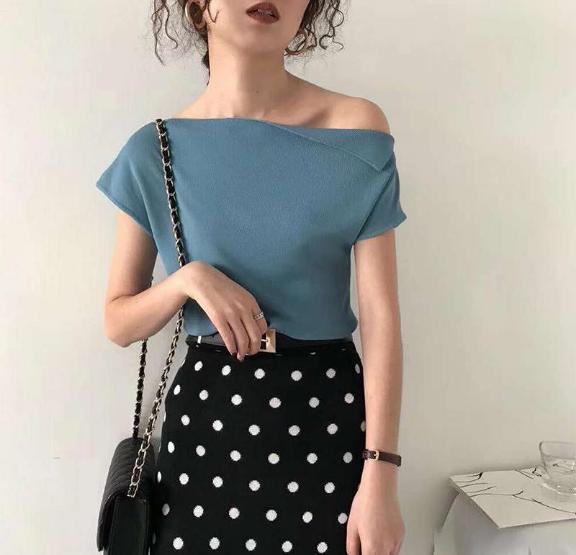 2019 new one-shoulder off-the-shoulder top, slim and sexy Hong Kong-style short-sleeved women's Instagram trend yf8 Application Scenario