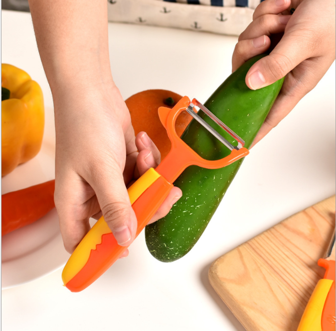 Kitchen long-handled peeler, fruit peeler, healthy and environmentally friendly fruit peeler details Picture