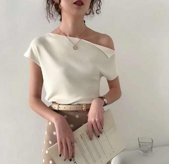 2019 new one-shoulder off-the-shoulder top, slim and sexy Hong Kong-style short-sleeved women's Instagram trend yf8 Specification image