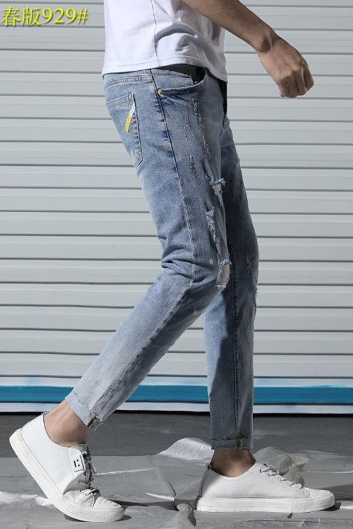 Fashionable denim capri pants Application Scenario