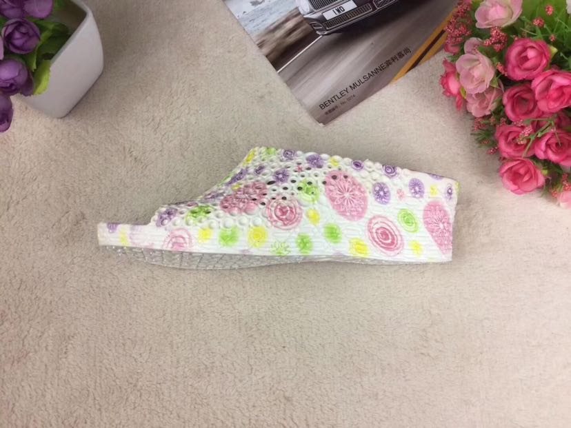 女式凉拖实物图