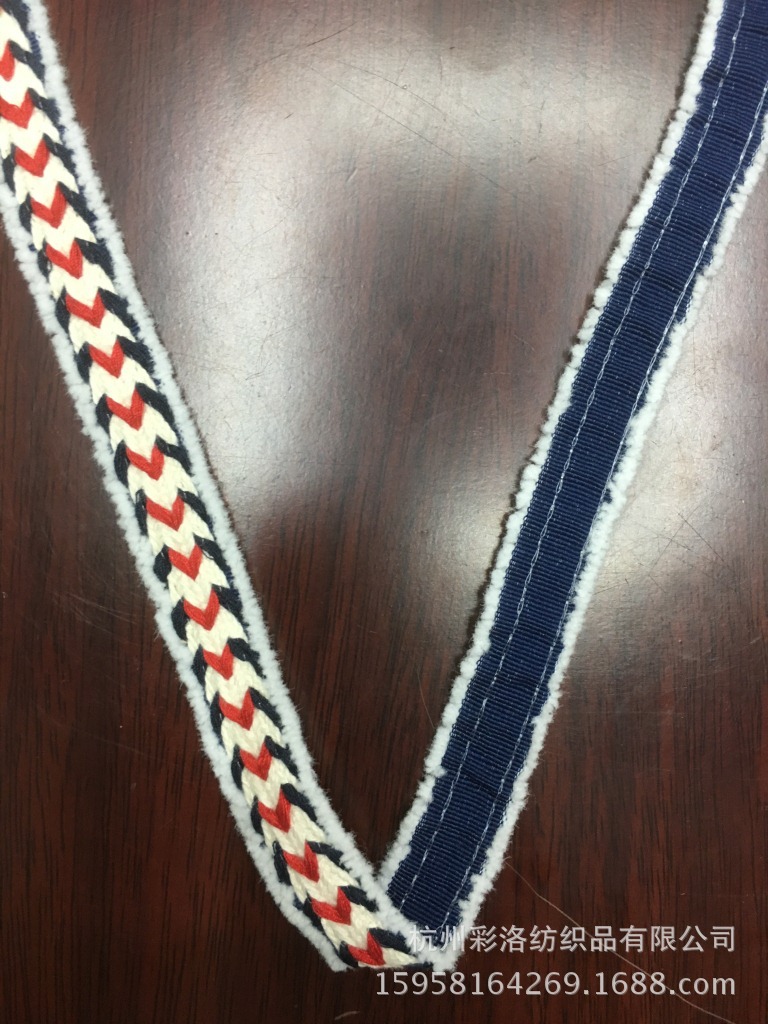 Factory Direct Spot Supply 2 Cm W Type Woven Twist Colorful Small Fragrance With Velvet Lace Application Scenario