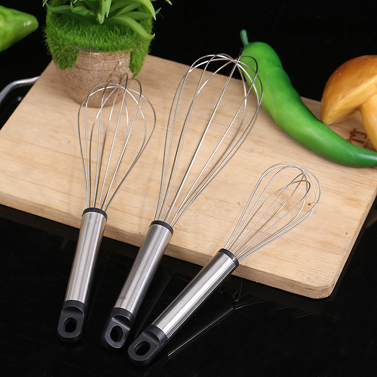 Direct sales from the manufacturer of household manual dough mixers, stainless steel blenders, and multi-sized egg beaters for baking tools