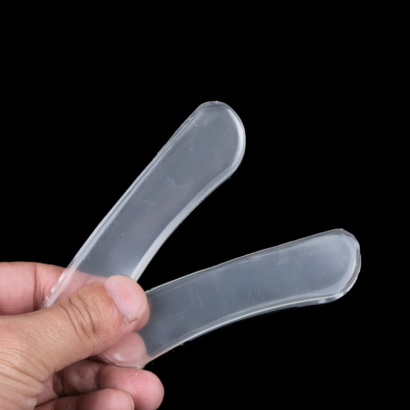 Transparent silicone anti-wear heel patch, PU waterproof foam heel patch, anti-pain shoe heel patch, non-heel shoe patch Application Scenario