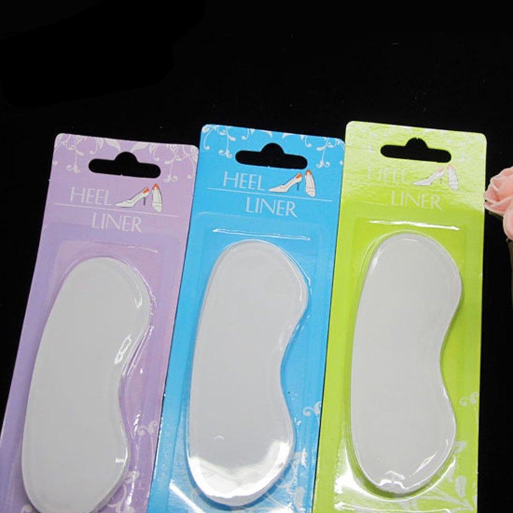After thickening and not sticking to the feet, apply the high heels. After the flat fabric is covered, apply the new shoes with a rubbing and anti-pain patch to adjust the size Application Scenario