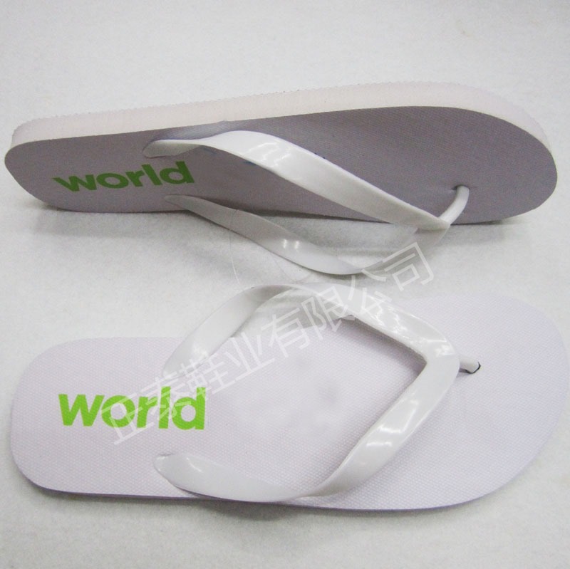 Customized advertising and promotional gifts based on samples: White herringbone slippers with patterns are available. We can also customize beach herringbone slippers Specification image