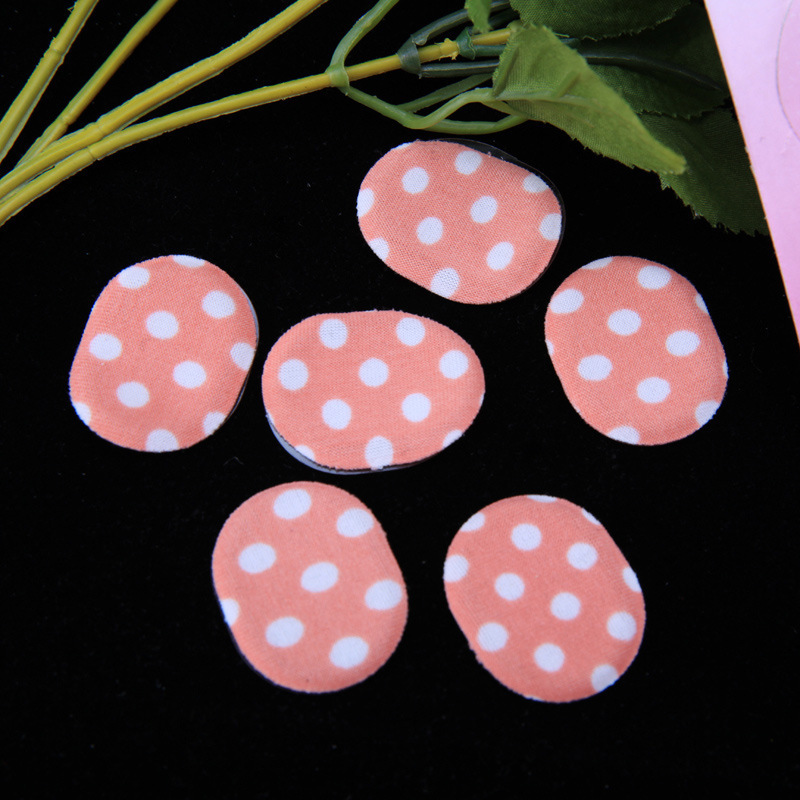 Silicone colored composite fabric can be freely applied to relieve pain, abrasion and water resistance. After applying, it can relieve the pain of calluses details Picture