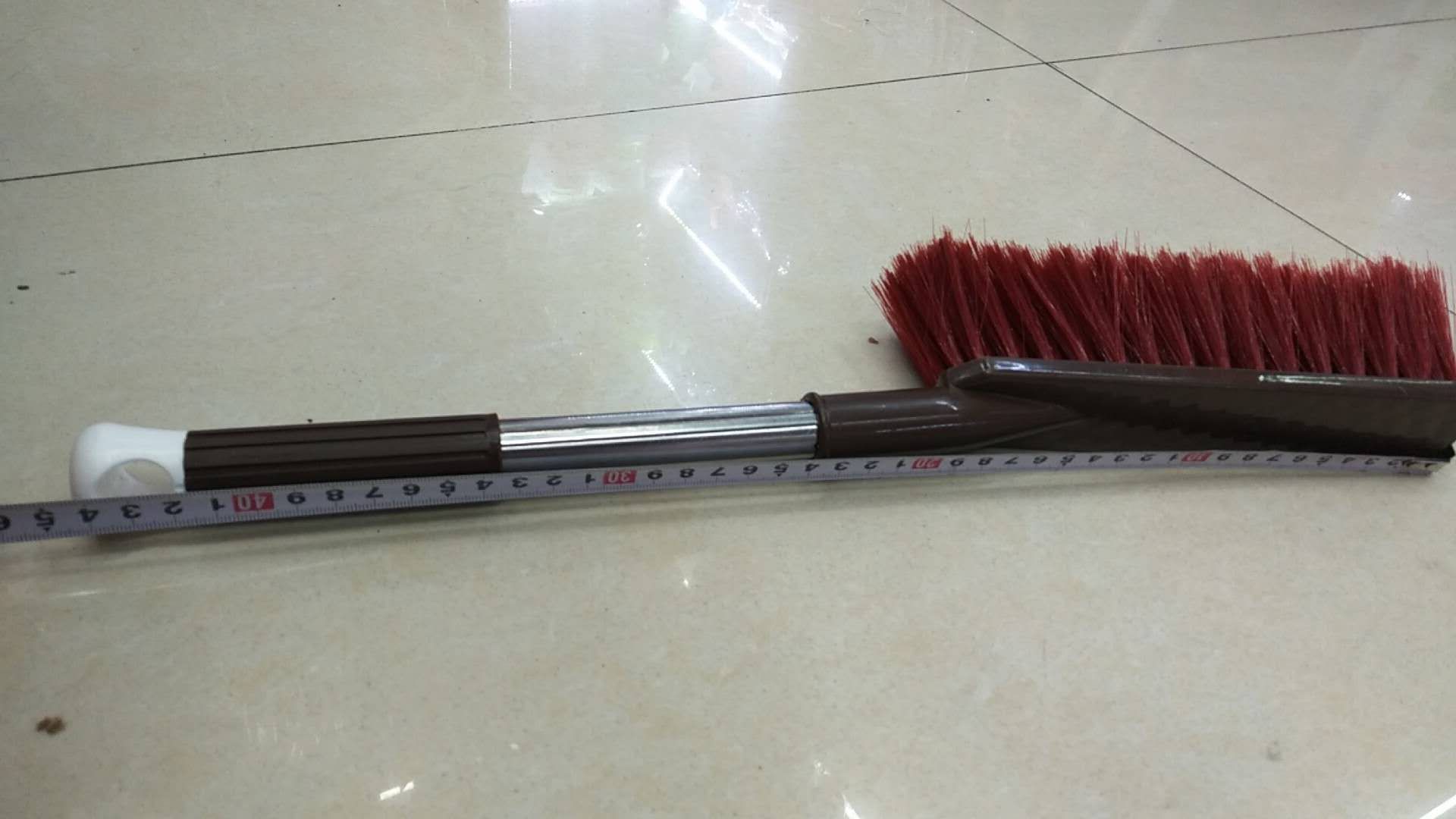 Small bed brush stainless steel bed brush thumbnail