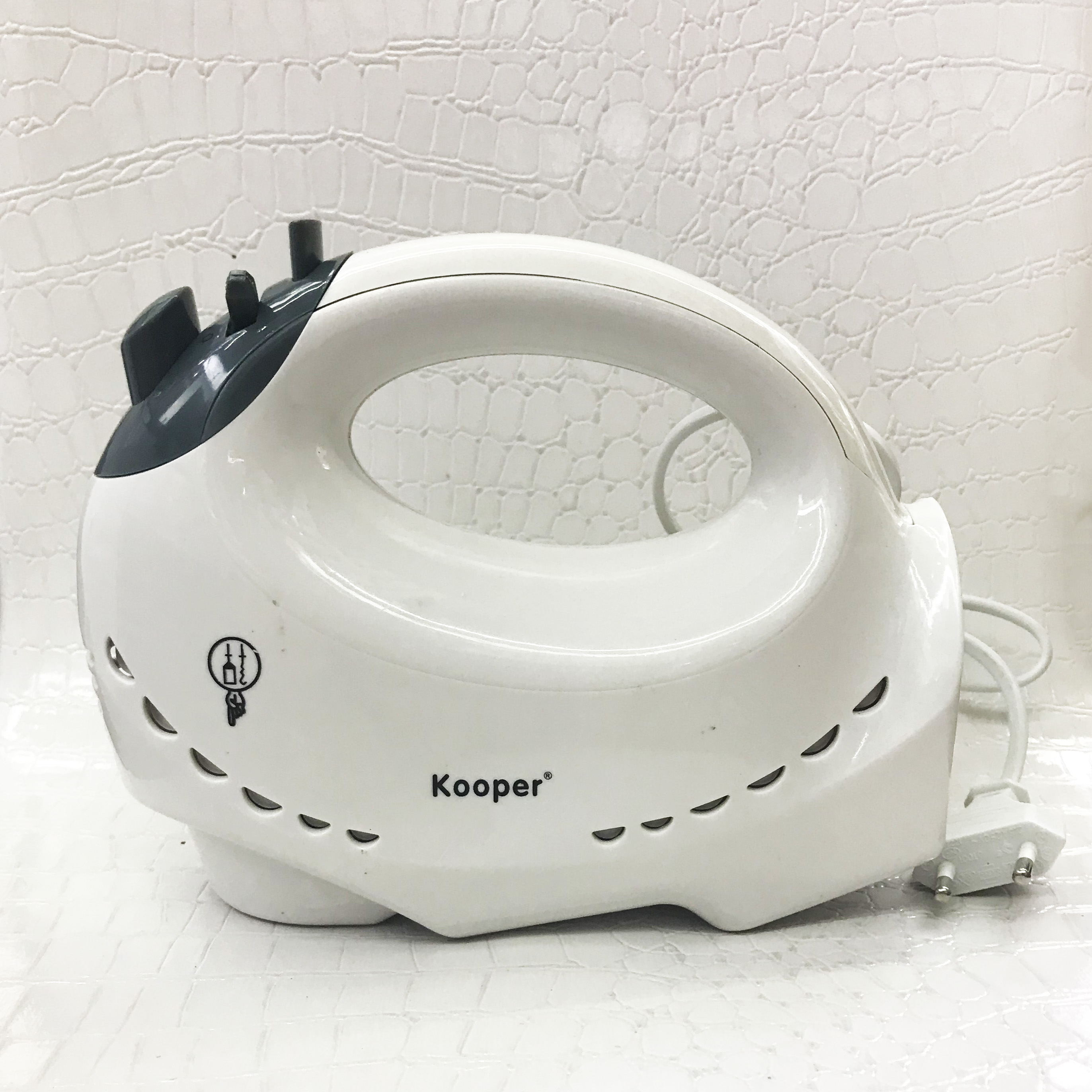 New O-shaped egg beater, handheld electric egg beater, stainless steel handheld baking electric egg beater details Picture
