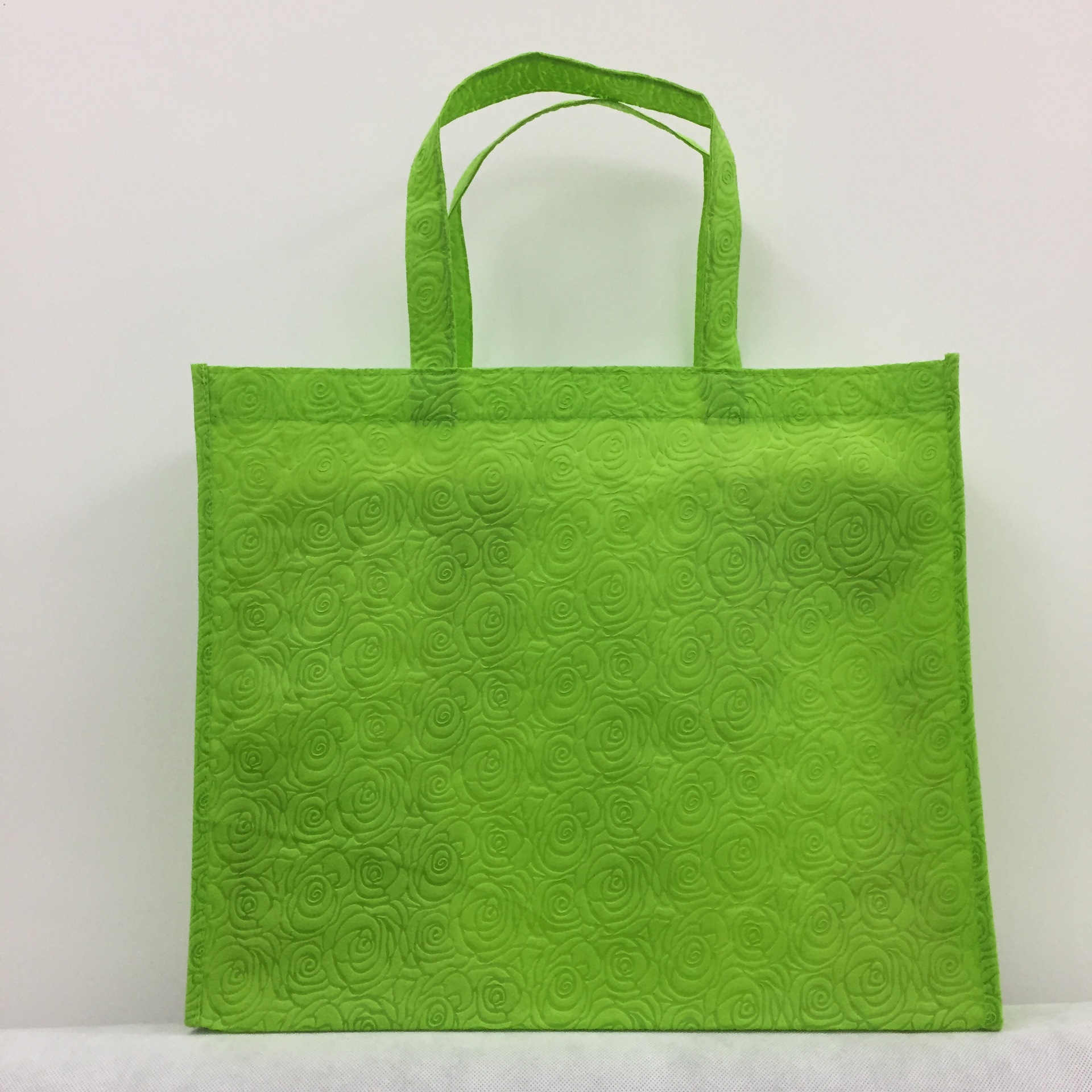 Manufacturers Direct General Packaging Non-Woven Tote Bag New Embossed Non-Woven Bag Supermarket Shopping Bag Clothing Bag Specification drawing