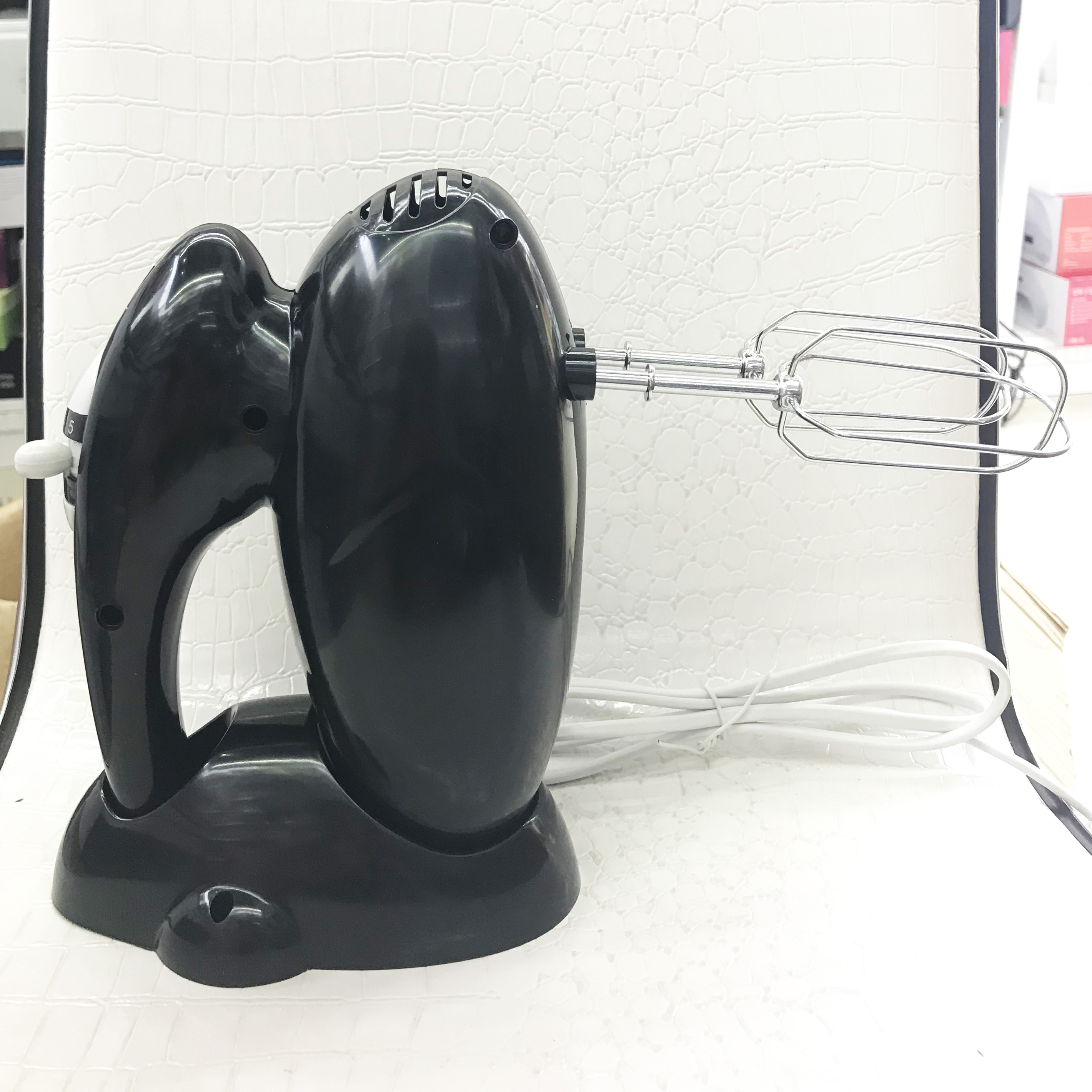 New household handheld egg beater, D-type egg beater (with base), electric egg beater details Picture