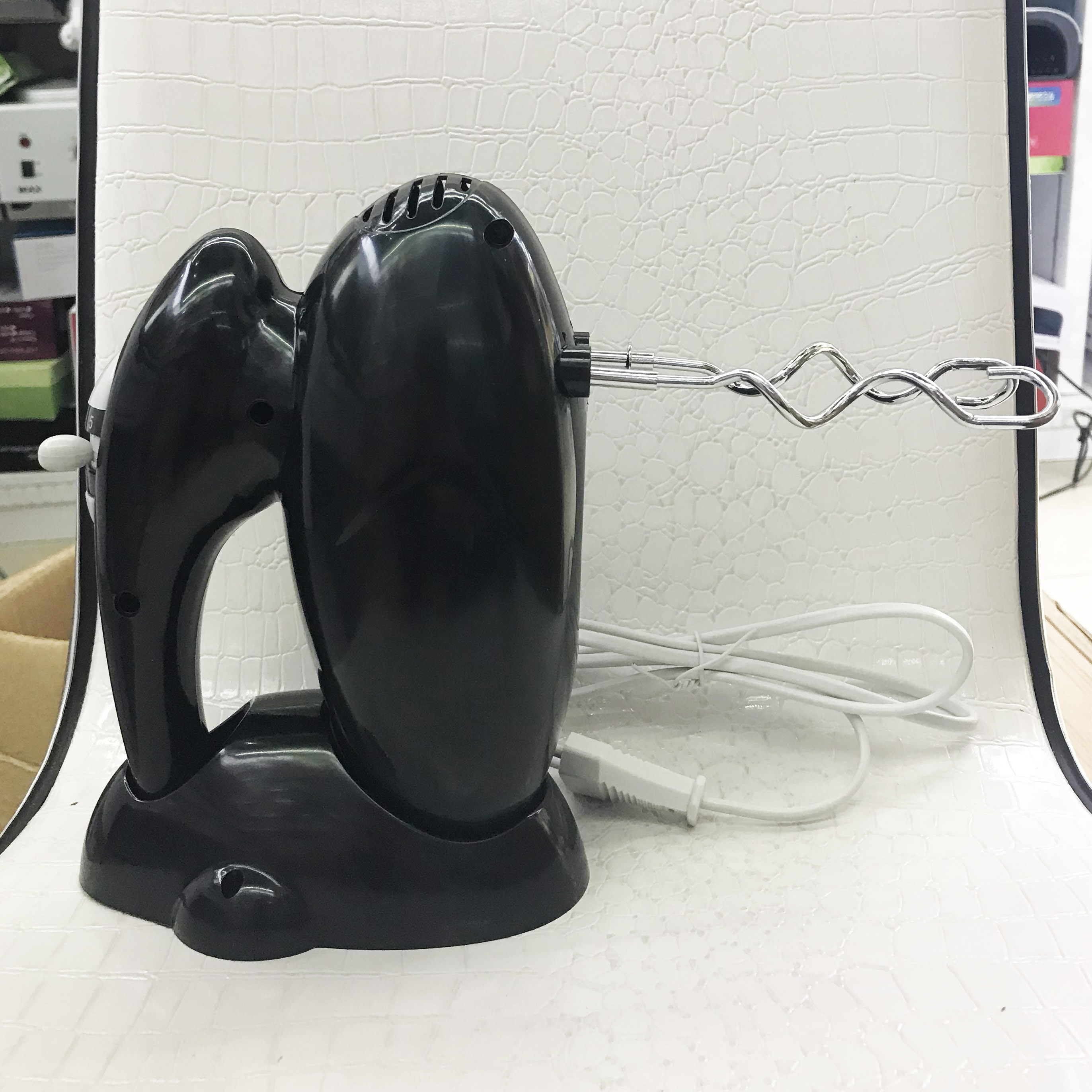 New household handheld egg beater, D-type egg beater (with base), electric egg beater Specification image