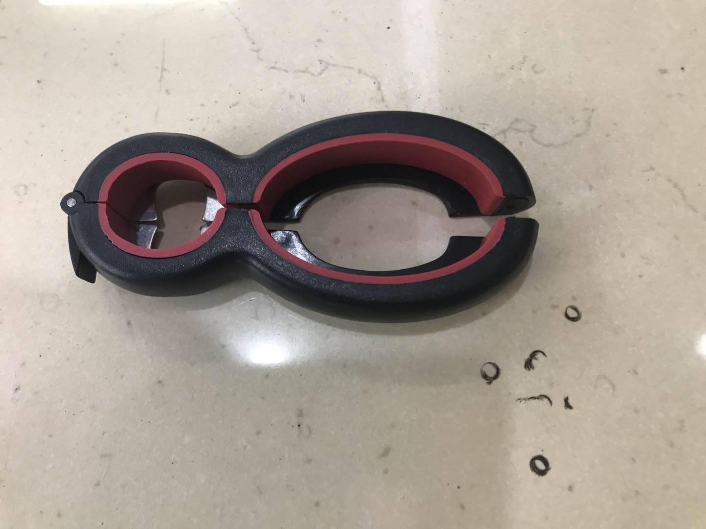 皮酒开，厂家直销 造型美观
