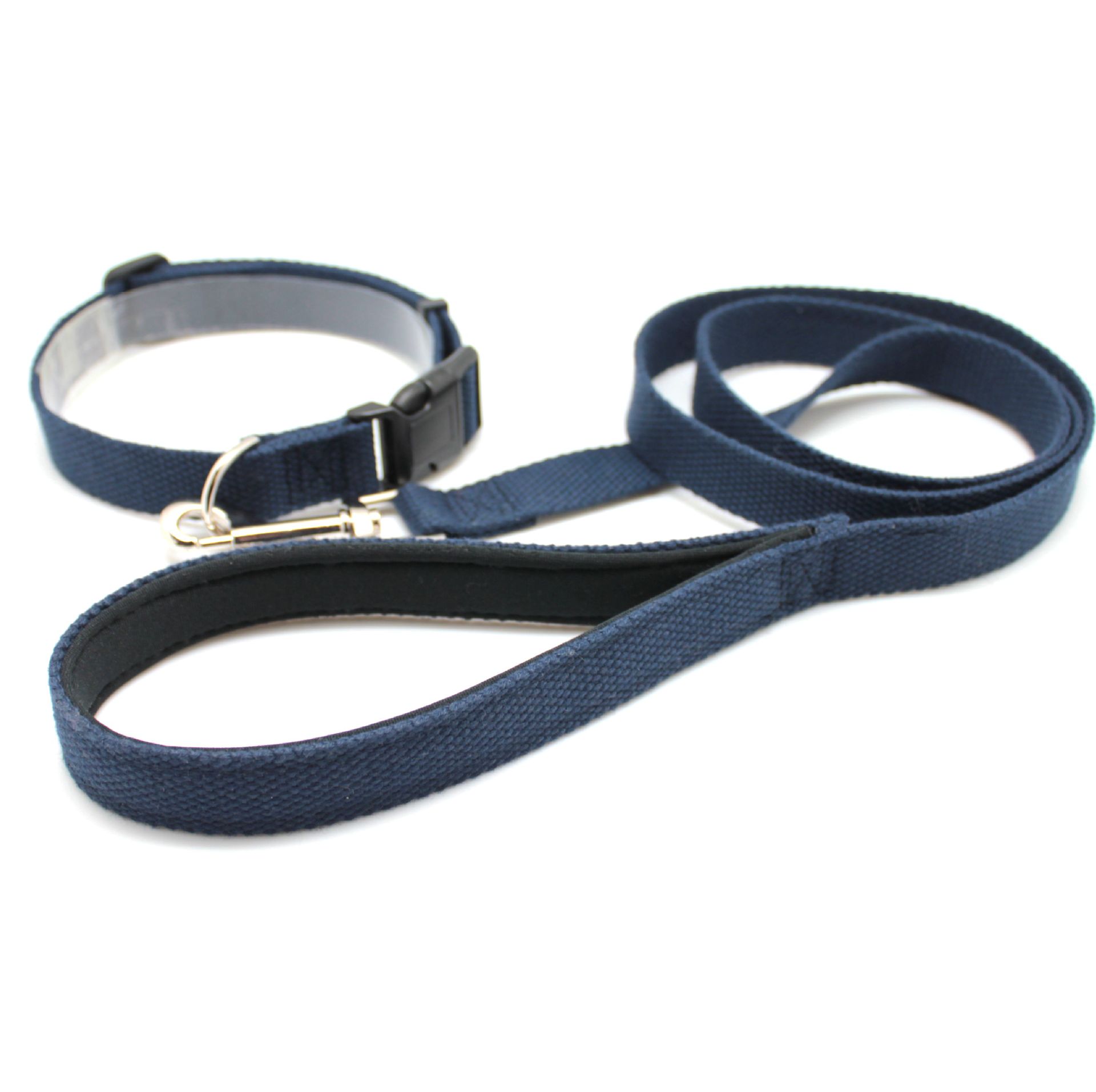 Factory direct sales of pure cotton pet leashes, pure cotton collars, pure cotton dog leashes, pure cotton dog collars in plain colors