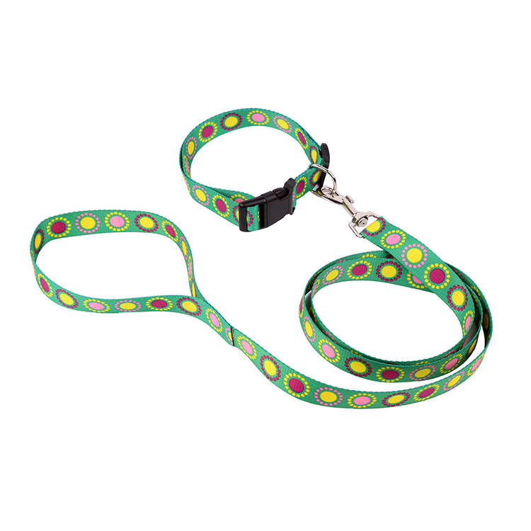 Factory direct sales of pet printed leash and pet collar. Customized according to samples details Picture