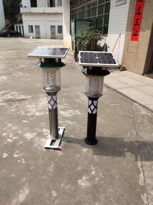 Outdoor solar mosquito-killing lamp, waterproof courtyard garden stainless steel mosquito-attracting and insect-killing lamp, agricultural use