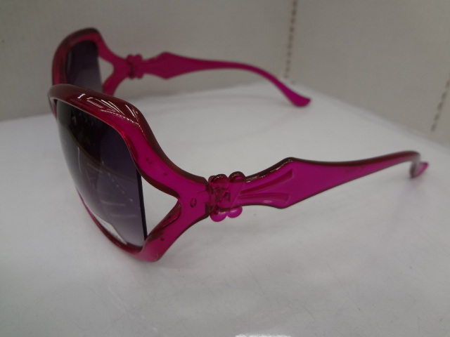 New style sunglasses Application Scenario