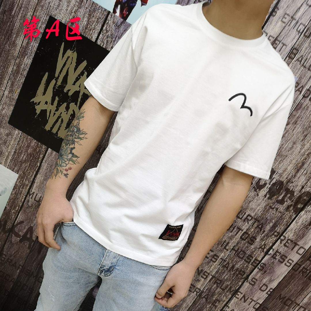 Men's fashion trend: All-cotton, slightly wide, simple and comfortable short-sleeved and half-sleeved best-selling T-shirts Specification image