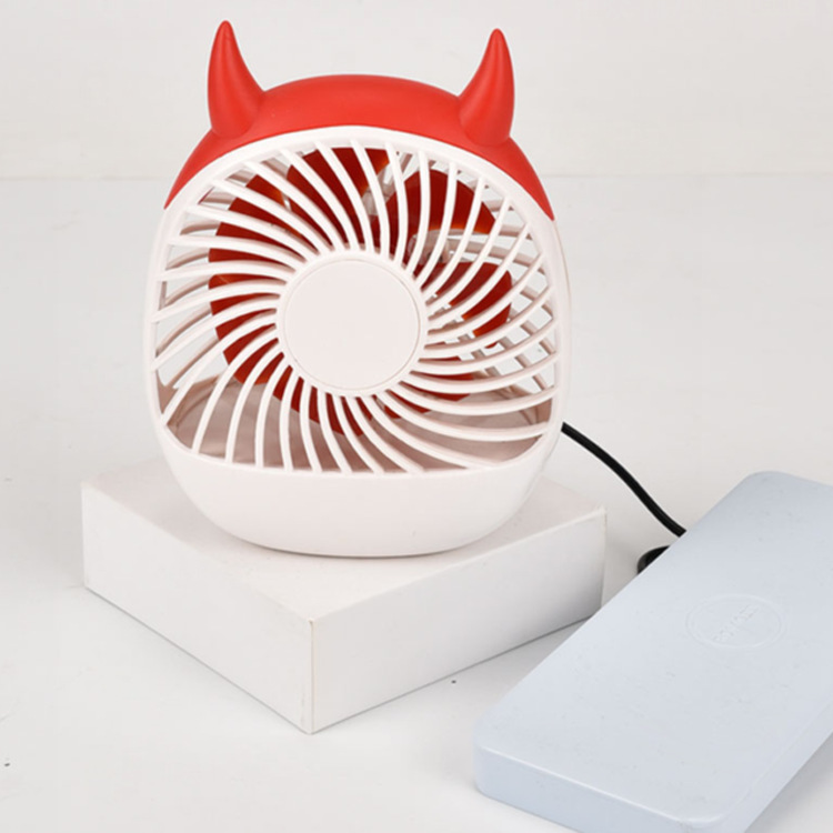 USB charging mini fan student portable portable cartoon cute desktop lights