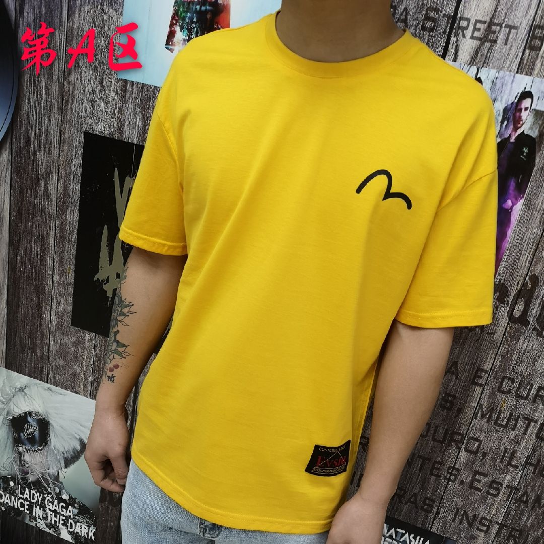 Men's fashion trend: All-cotton, slightly wide, simple and comfortable short-sleeved and half-sleeved best-selling T-shirts