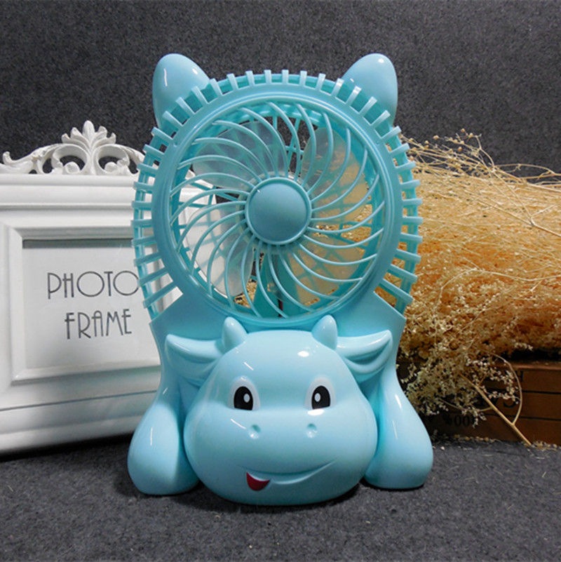 Cartoon second gear wind usb mini charging fan bedroom dormitory stands on its head Application Scenario