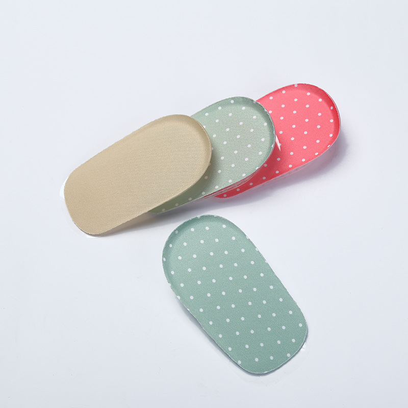 Factory direct sales of inner height-increasing insoles, women's half insoles, invisible comfortable height-increasing insoles, men's and women's silicone micro-height-increasing insoles Application Scenario