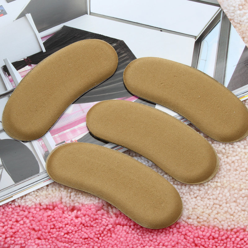 Sponge shoes are covered with half-size pads and thickened heel stickers to prevent blisters. 4D high heels are covered with heel stickers details Picture