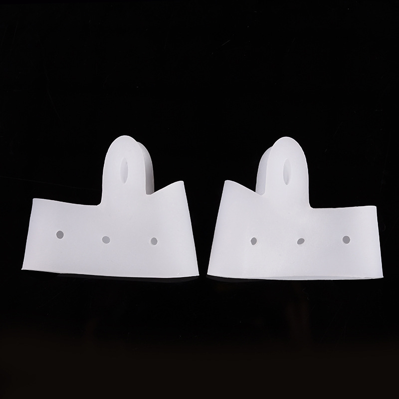 Factory direct sales, perforated forefoot breathable protective half-size pad, silicone hallux valgus divider, big toe correction sleeve