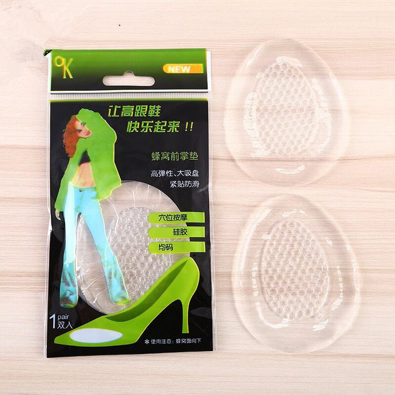 Factory wholesale silicone transparent front paw pads, front half pads, half size pads, insoles, breathable, comfortable, anti-slip and shock-absorbing Application Scenario