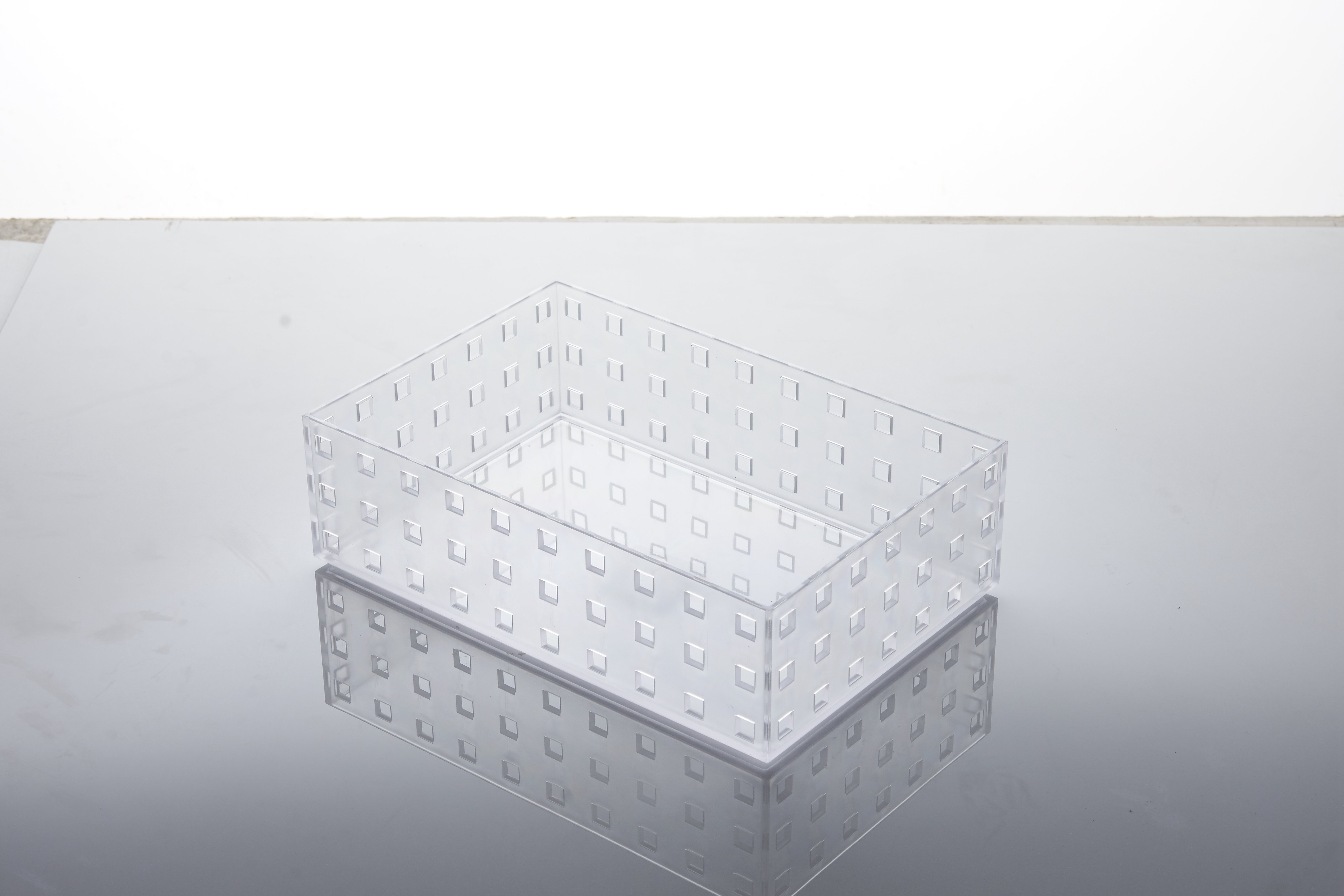 Kitchen household storage basket items storage seasoning storage bed storage bathroom items storage