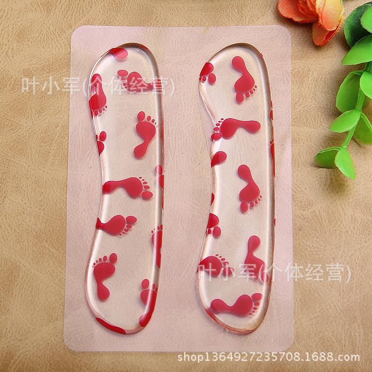 The printed tape is sticky and follows the anti-friction shoe sticker. The shoe sticker is one size larger and super sticky and follows details Picture