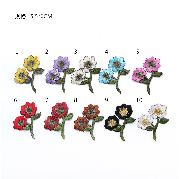 2018厂家直销 阿娇刺绣精美现货花朵布贴 有背胶可烫贴来图定做