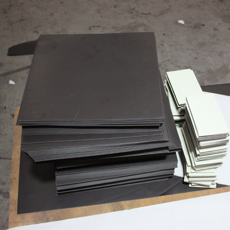 供应橡胶磁片，橡胶磁板，冰箱磁片，橡胶磁铁等量大价优！