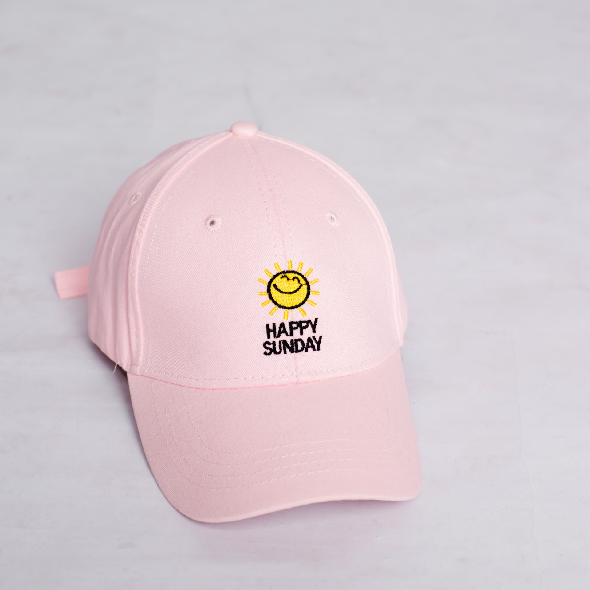 Small Fresh Simple Small Sun Print Baseball Cap Men And Women Summer Visor Hat Lovers All Match Cap Application Scenario