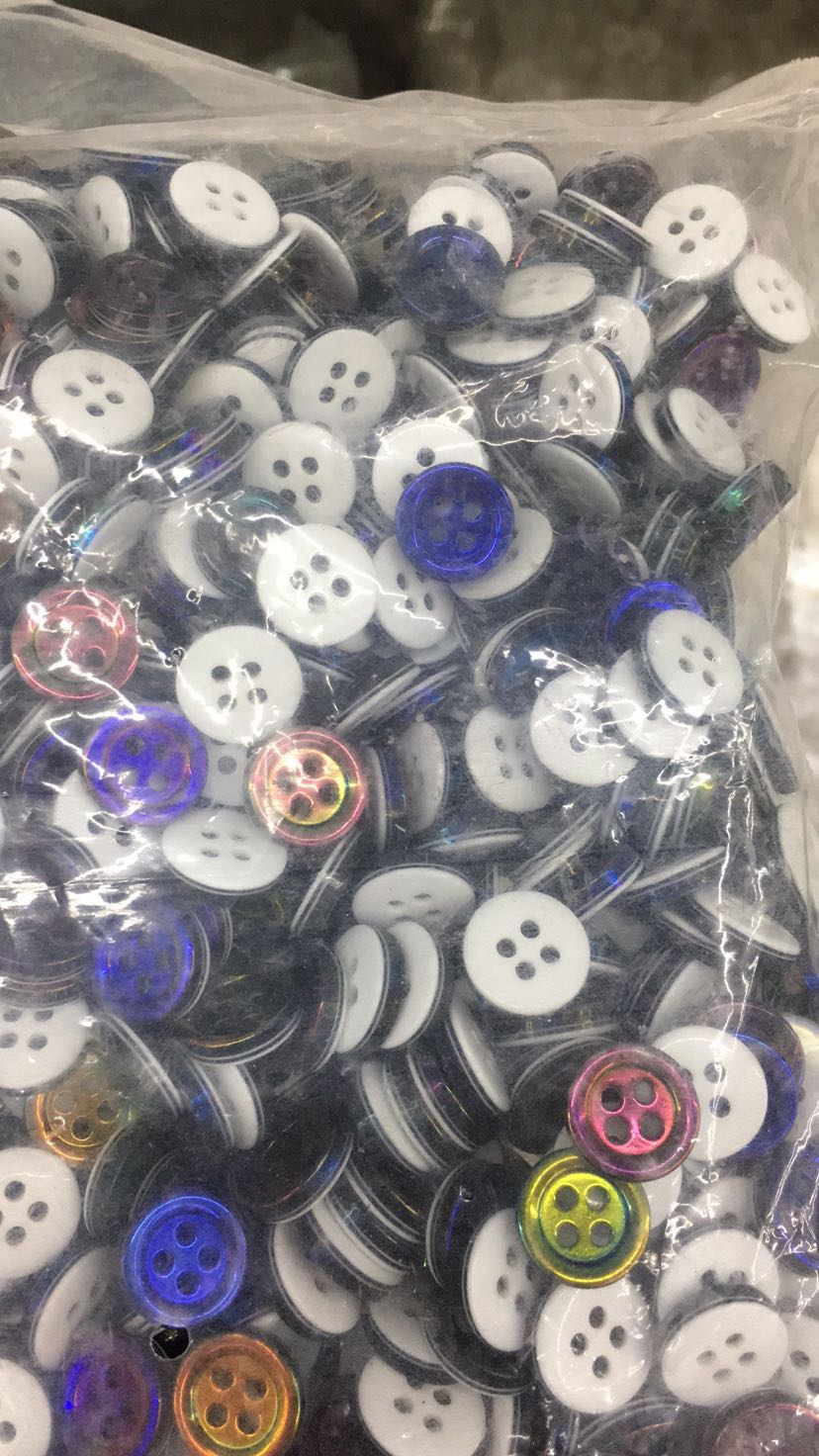 多彩方向盘纽扣