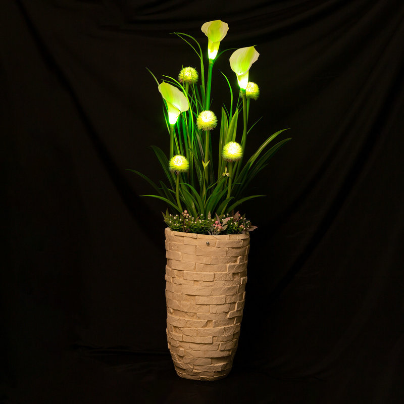 Flower LED night light Decorations 3 section touch switch dimming desk lamp night light Modern LED eye protection desk lamp Application Scenario