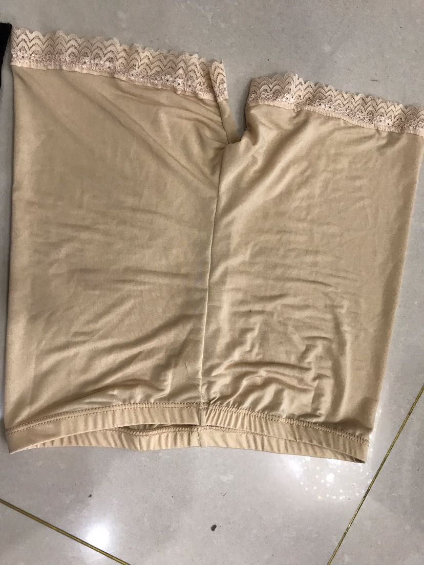 The ice silk material three minute knickers lace border guard goes bare thumbnail