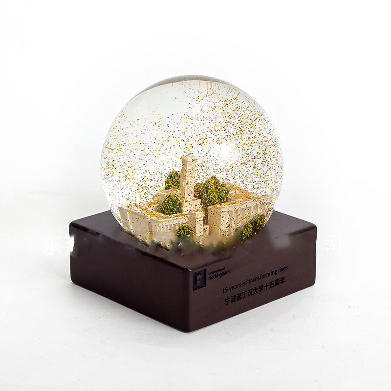 方形底座学校纪念品建筑礼品3D模型水晶球100mm树脂雪花球产品图
