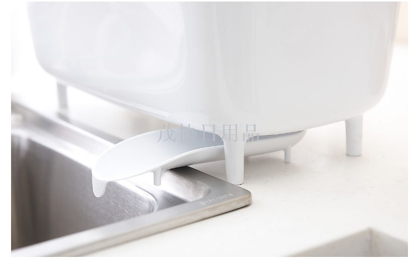 Creative kitchen shelves plastic thickened gargoyles