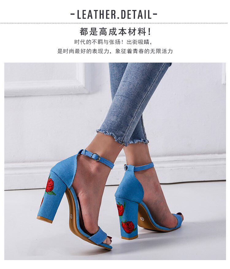 粗跟高跟鞋凉鞋