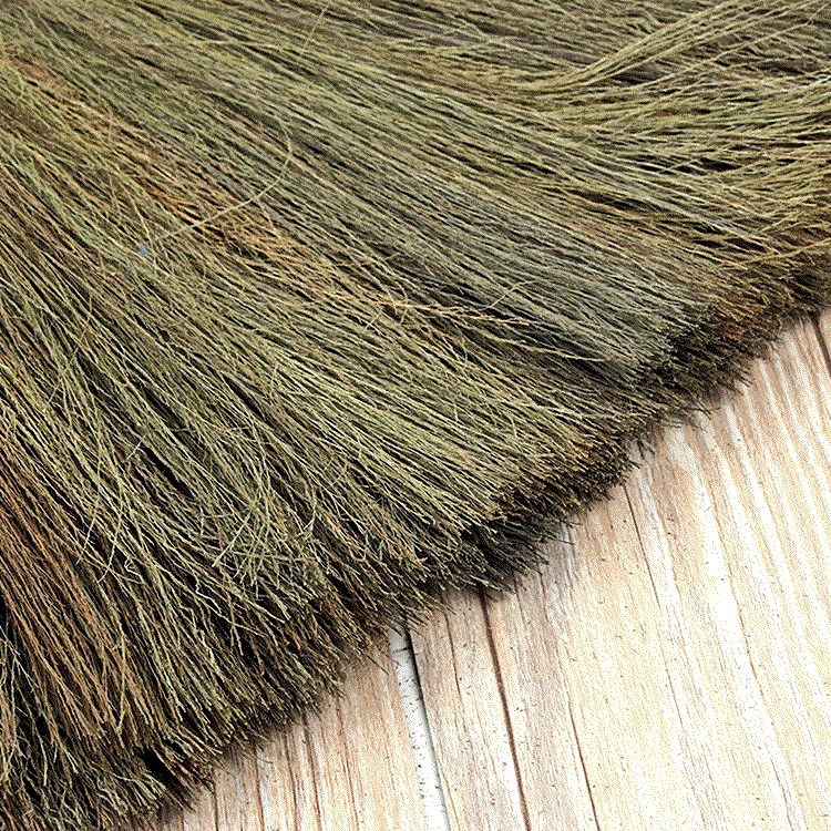 Natural plant Miscanthus brooms, swallowtail brooms, grass brooms with plastic heads, Miscanthus brooms, eight-inch brooms Application Scenario