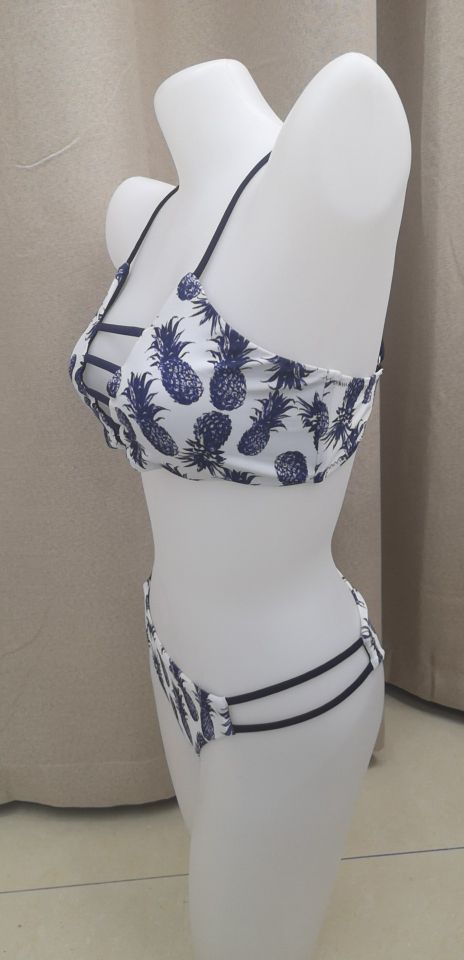 Foreign Trade Inventory Spot Processing Bikini Swimsuits. Special Clearance Swimwear Application Scenario
