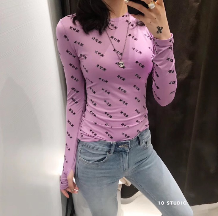 The new long-sleeved base layer, tight sun-protective T-shirt and top of the same style as Yang Mi's celebrity look are trendy for women