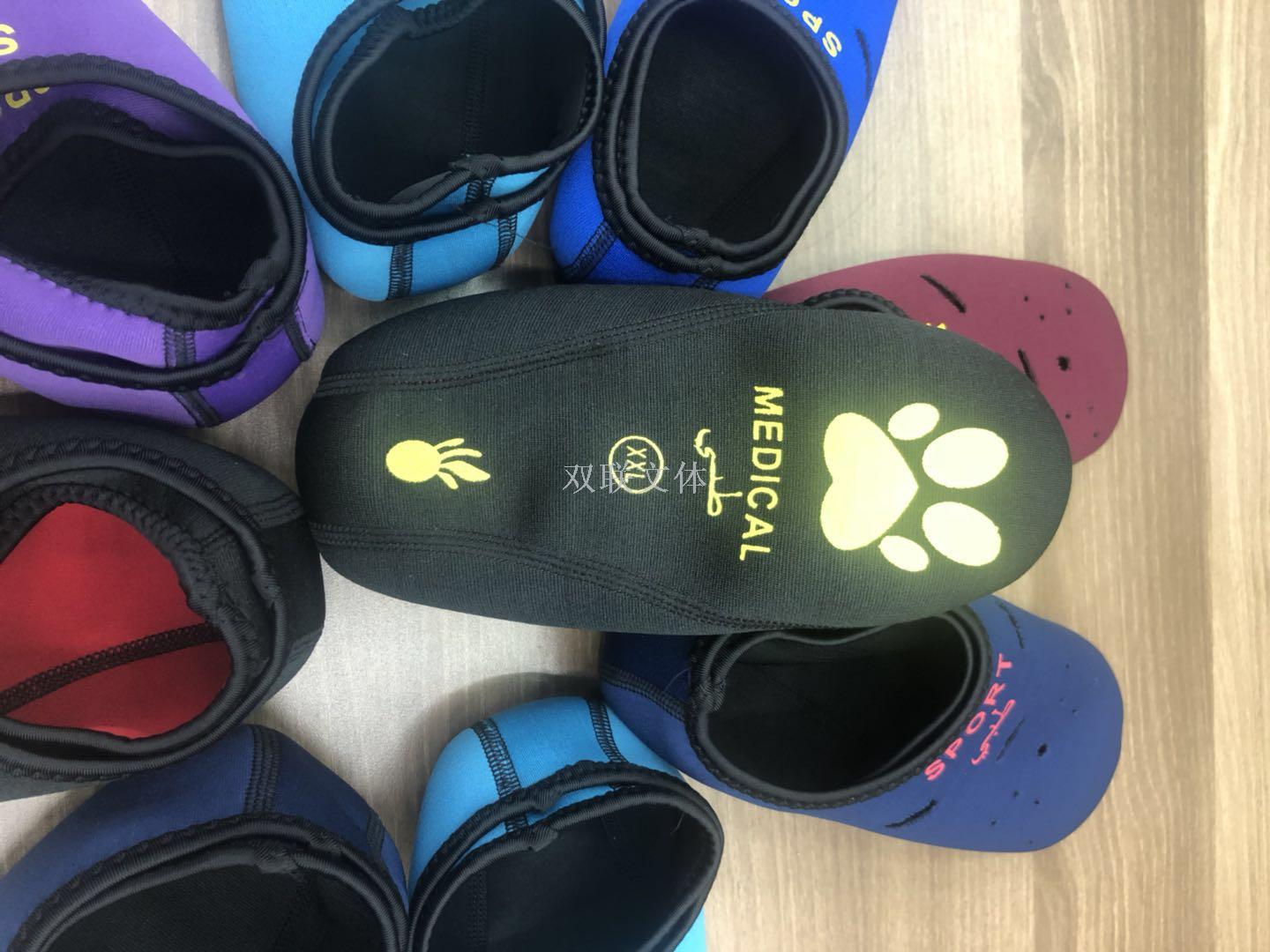 爆款溯溪鞋防滑涉水鞋速干潜水鞋沙滩鞋户外瑜伽鞋游泳鞋舞蹈鞋产品图