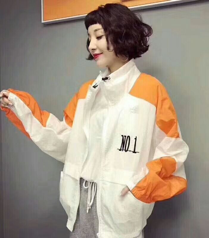 2019夏网红爆款防晒衣透气时尚简约大方产品图