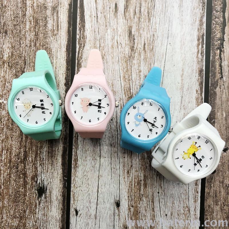 New fresh and light summer series candy-colored cartoon watches for both men and women, student exam watches, and children's watches Application Scenario