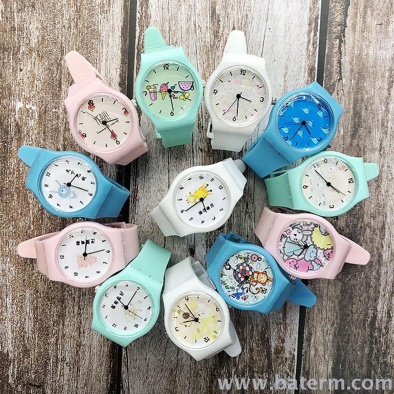 New fresh and light summer series candy-colored cartoon watches for both men and women, student exam watches, and children's watches