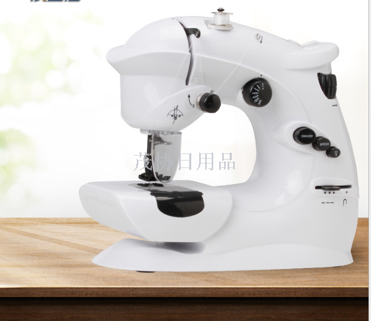 403 sewing machine Household multi-function 7-thread stitching edge sewing machine small electric sewing machine clothes car